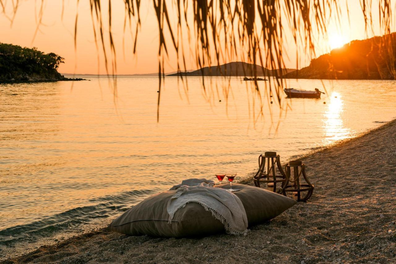 Prima Vista Beachfront Boutique Hotel Сівота Екстер'єр фото